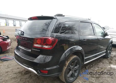 2020 Dodge Journey Crossroad from USA, damaged, VIN 3C4PDCGB1LT268364